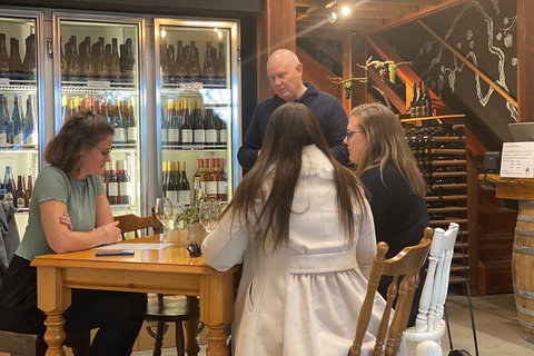 Adelaide Hills Wineries & Hahndorf - Maitland Accommodation 4