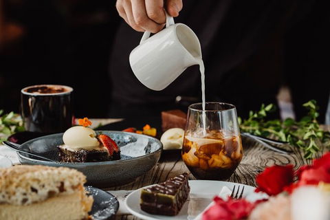 Adelaide Hills Food, Wine, Cheese, & Chocolate - Private Day Tour - Maitland Accommodation 3