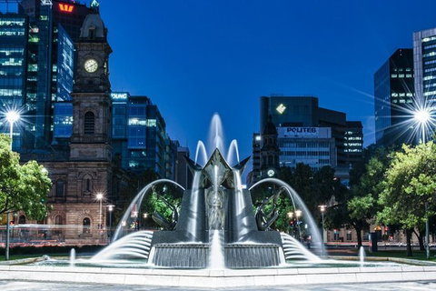 Adelaide Airport Transfers : Adelaide City To Airport ADL In Luxury Van - Maitland Accommodation 4