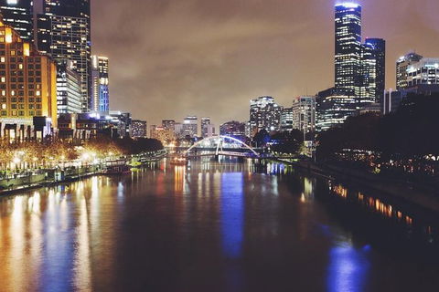 Arrival Private Transfers: Melbourne Airport MEL To Melbourne In Luxury Van - Maitland Accommodation 7