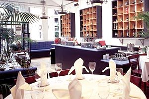 David's - Maitland Accommodation 0