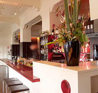 White Bar - Maitland Accommodation