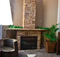 Madison Hotel Central - Maitland Accommodation