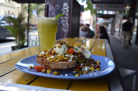 Amici Bakery Cafe - Maitland Accommodation 3