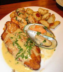 Annies Pizza & Restaurant - Maitland Accommodation 2