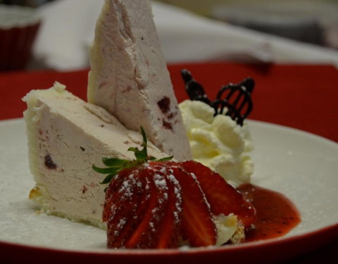 Des Alpes Swiss Restaurant - Maitland Accommodation 1