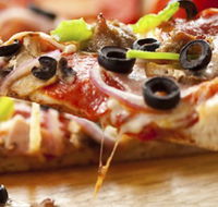 La Madrina Pizza - Maitland Accommodation