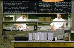 Dolphin Hotel - Maitland Accommodation 2