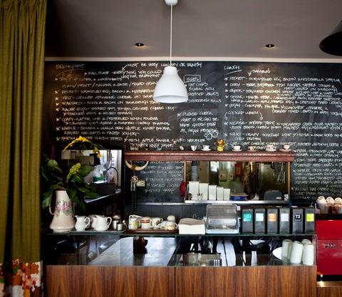 A Bite To Eat, A Drink As Well - Maitland Accommodation 0