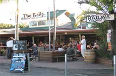 Railway Friendly Bar - Maitland Accommodation 0