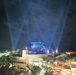 The Reef Hotel Casino Bars - Maitland Accommodation 0