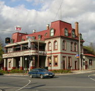 The Grand Hotel Healesville - Maitland Accommodation