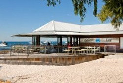 Aristos Waterfront Claremont - Maitland Accommodation 0
