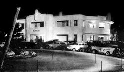 Raffles Hotel Lounge Bar - Maitland Accommodation 0