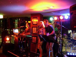 The Stage Door Bar & Brasserie - Maitland Accommodation 2