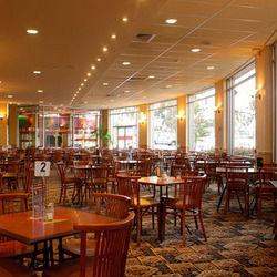 Village Green Hotel - Maitland Accommodation 3