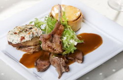 XO Lounge - Maitland Accommodation 3