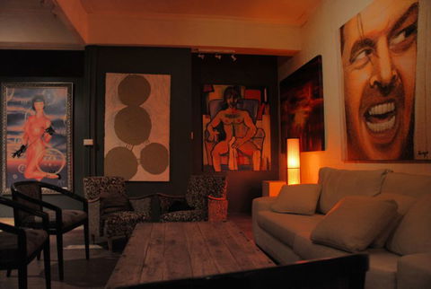 Fad Gallery - Maitland Accommodation 3