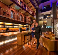 Bluestone Wine Lounge - Maitland Accommodation