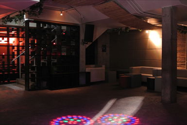 Element Lounge - Maitland Accommodation 0
