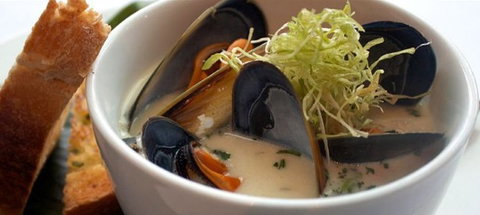 Blue Fish Seafood Restaurant - Maitland Accommodation 1