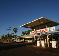 Ti Tree Roadhouse - Maitland Accommodation