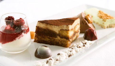 Aqua Dining - Maitland Accommodation 4