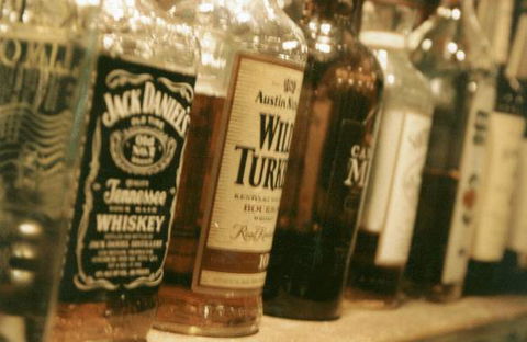 Islington Liquor - Maitland Accommodation 4