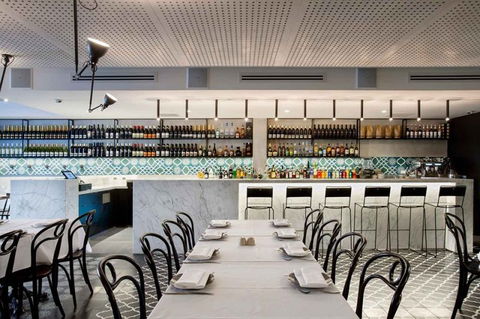 Zahli Modern Middle Eastern Restaurant - Maitland Accommodation 10