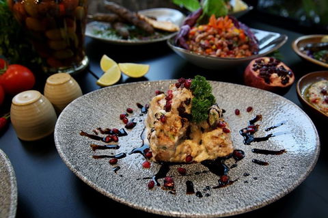 Zahli Modern Middle Eastern Restaurant - Maitland Accommodation 9