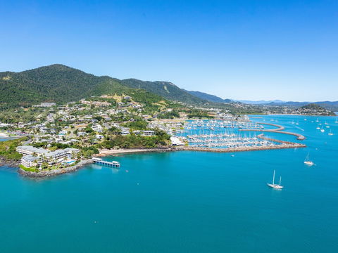 Australian Superyacht Rendezvous - Great Barrier Reef Edition - Maitland Accommodation 2