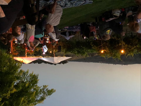 Weekly Truffling At Contentious - Maitland Accommodation 2