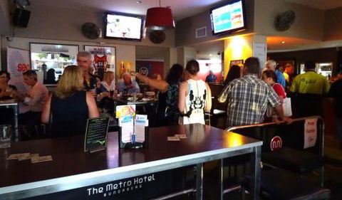 Avanti Pizzeria - Maitland Accommodation 3