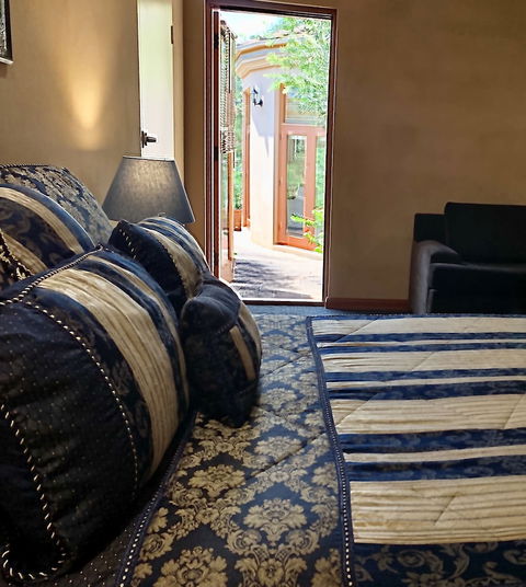 Estate Tuscany - Maitland Accommodation 5