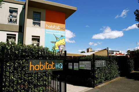 Habitat HQ - Hostel - Maitland Accommodation 1