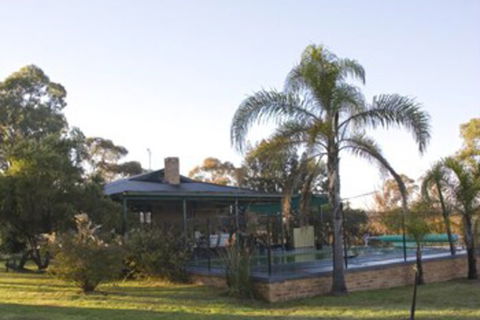Talga Vines Vineyard Escape - Maitland Accommodation 2