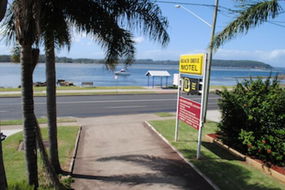 Book Batemans Bay Accommodation Vacations Maitland Accommodation Maitland Accommodation