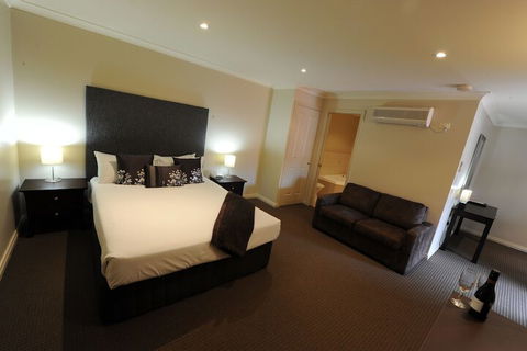 Alexandra Place - Maitland Accommodation 3