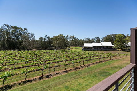 Hermitage Lodge - Maitland Accommodation 1
