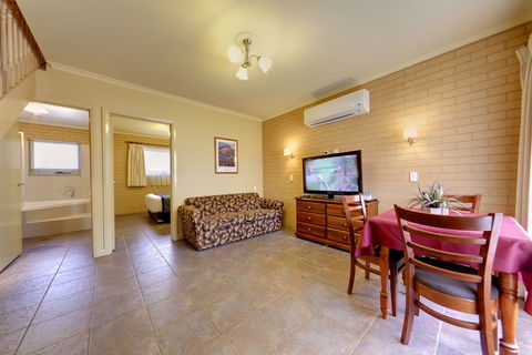 Albury Georgian Motel & Suites - Maitland Accommodation 5