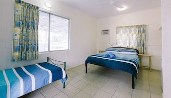 Beaches Backpackers Airlie Beach - Hostel - Maitland Accommodation 3