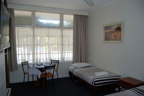 Guichen Bay Motel - Maitland Accommodation 6