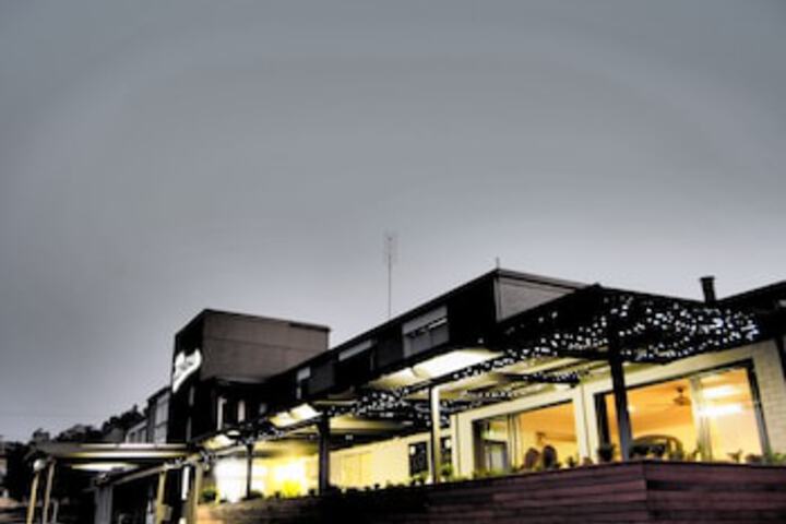 Alectown NSW Maitland Accommodation