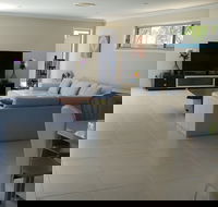 Arlia Sands Apartments - Maitland Accommodation