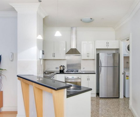 Macarthur Chambers - Maitland Accommodation 6