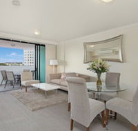 Republic Apartments - Maitland Accommodation