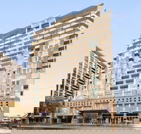 Oaks Adelaide Embassy Suites - Maitland Accommodation