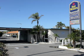 Book Geraldton Accommodation Vacations Maitland Accommodation Maitland Accommodation