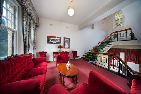 Jenolan Caves House - Maitland Accommodation 2