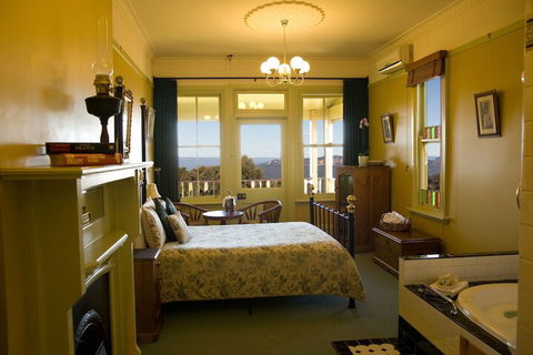 Moments Mountain Retreat - Maitland Accommodation 6